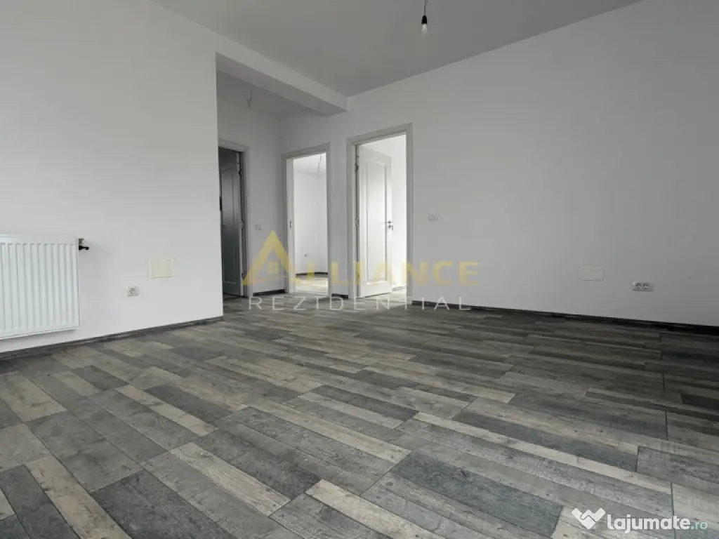 5 camere || strada asfaltata || gata de mutare 