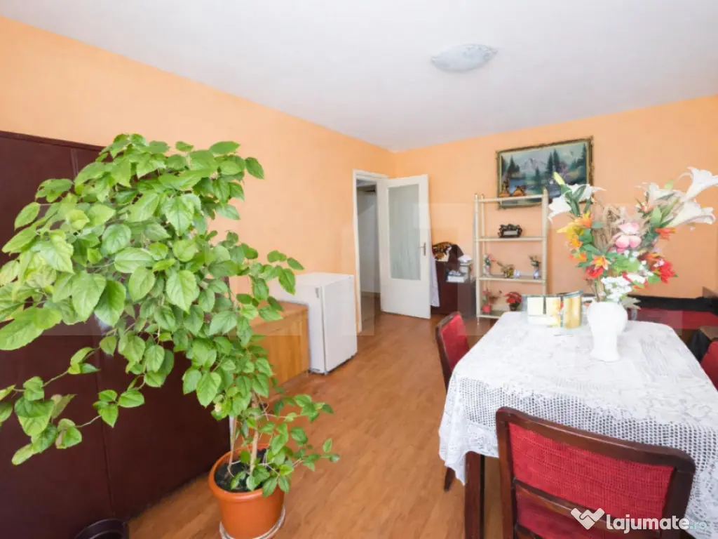 Apartament 3 camere, 70 mp, Zona Blocuri, Campia Turzii