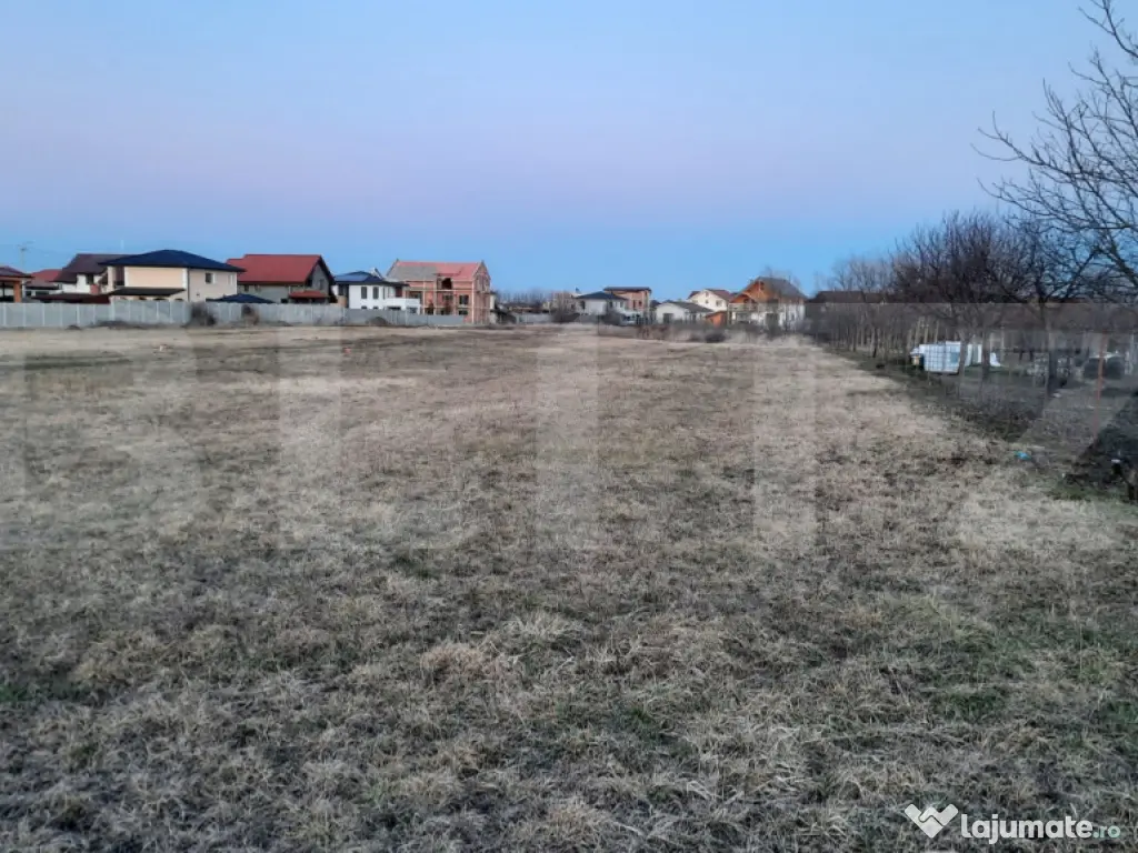 Parcele teren intravilan, 515-550 mp, AC pentru duplex, Toro 