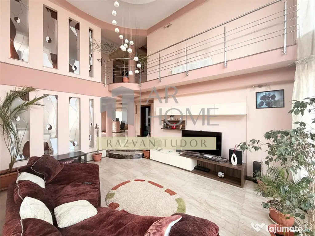 Casa 5 camere mansarda , cu garaj , beci , Ploiesti , cent 