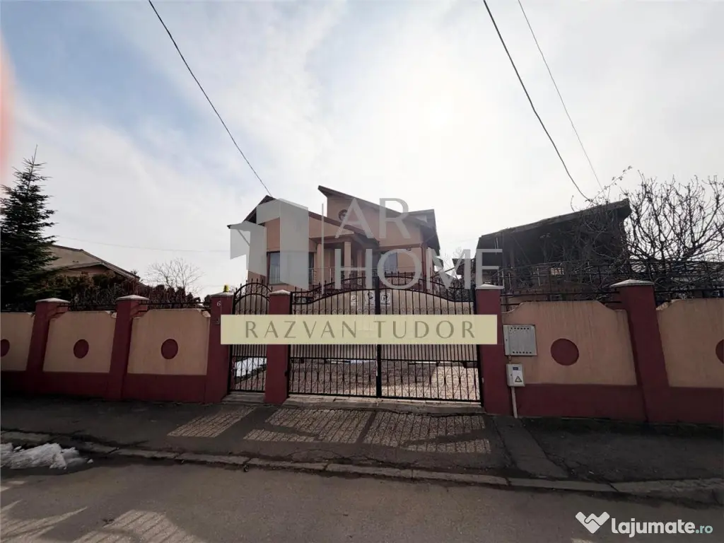 Casa 5 camere mansarda , cu garaj , beci , Ploiesti , cent 