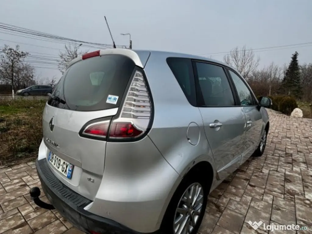 Renault scenic megane, decembrie 2013, manuală, 1.5 dci sl limite 