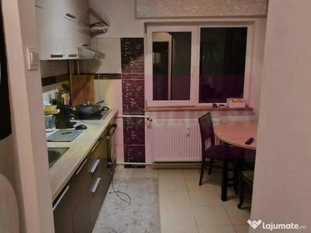 Garsoniera, 40mp, Metrou Brancoveanu și Parcul Tineretului 