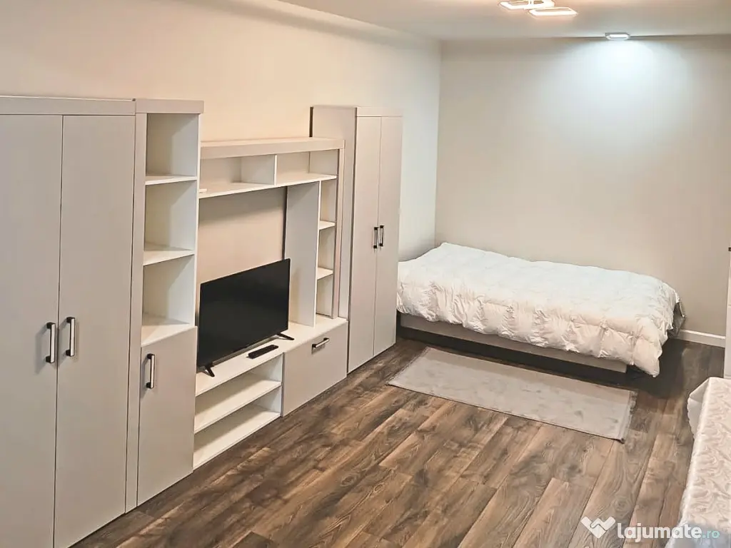 Prima inchiriere! Garsoniera complet renovata Focsani centru. 