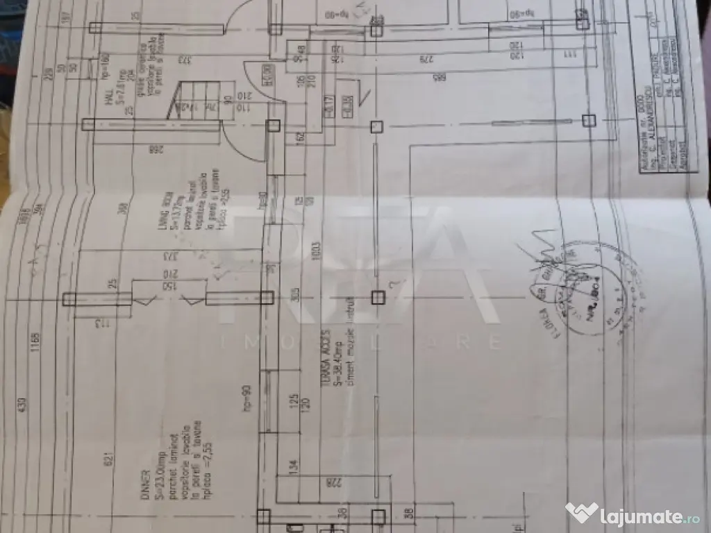 Vilă CU 13 CAMERE LÂNGĂ AUCHAN VITAN 