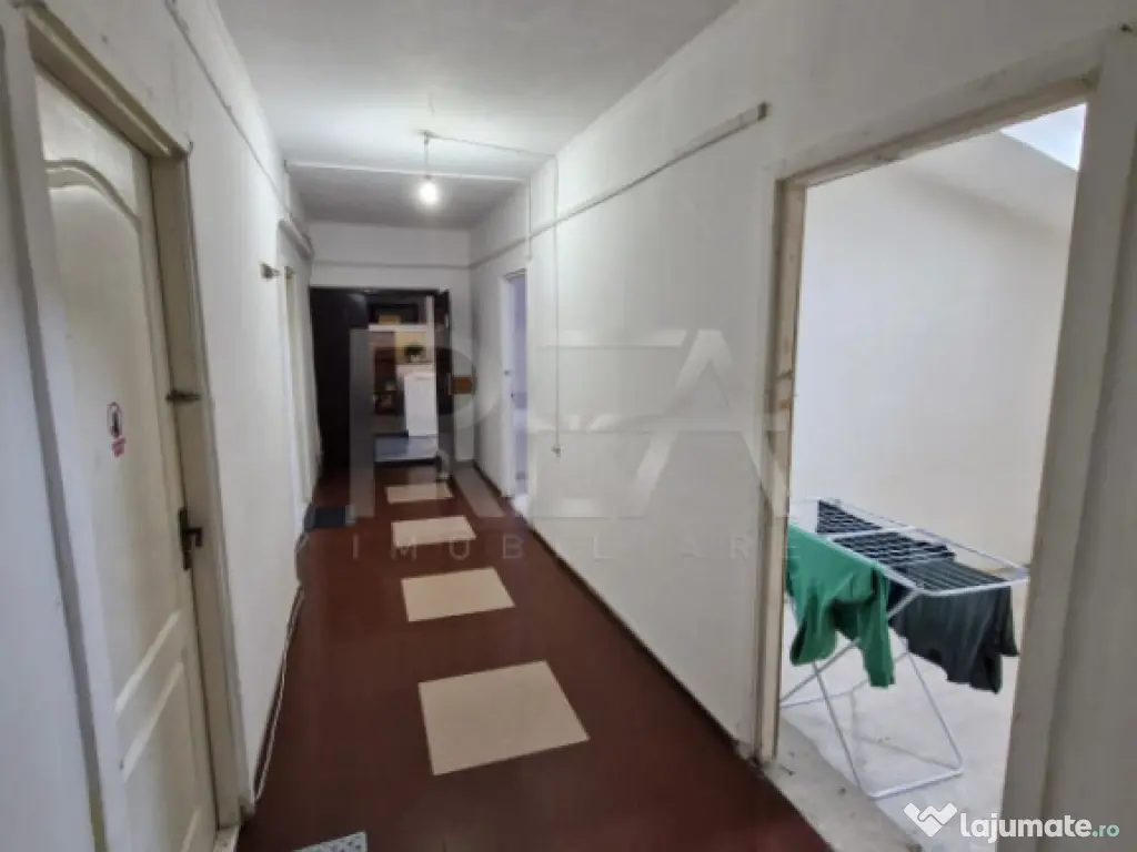 Vilă CU 13 CAMERE LÂNGĂ AUCHAN VITAN 