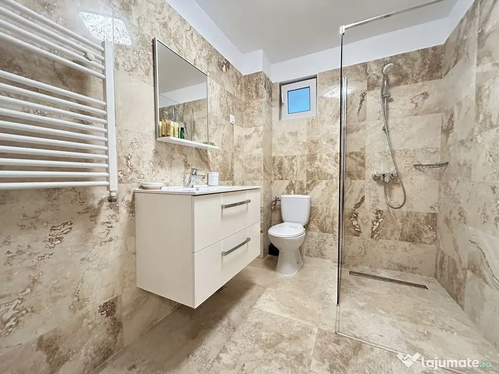 Pensiune Casa Eva Statiunea 2 Mai - 12 camere - teren 600 mp