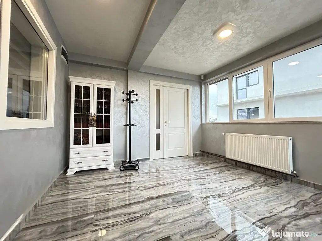 Pensiune Casa Eva Statiunea 2 Mai - 12 camere - teren 600 mp