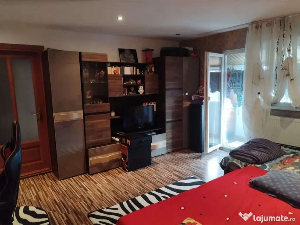 Proprietar ,fara comision .Apartament 2 camere