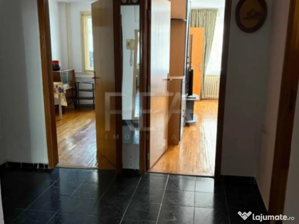 4 camere Dristor decomandat,et. 1,an 1983,metrou,81 mp,anvel 