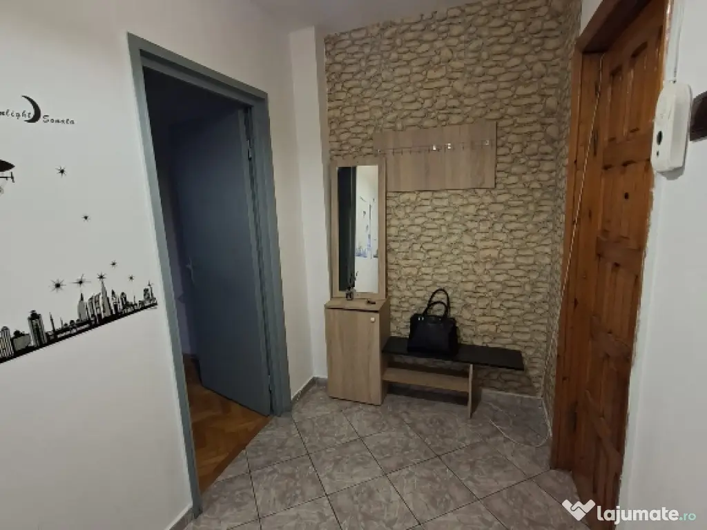 Inchiriez apartament in Tatarasi 