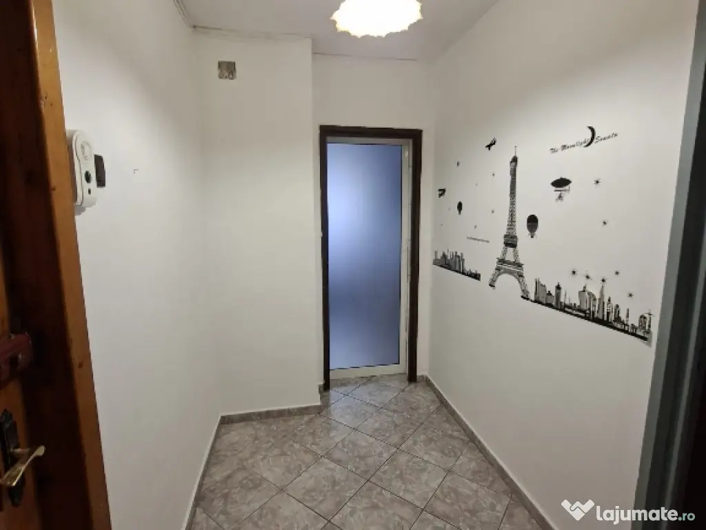 Inchiriez apartament in Tatarasi 