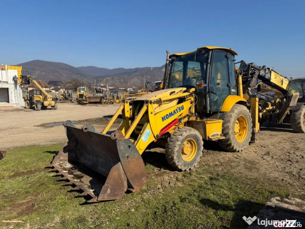 Dezmembrez buldoexcavator Komatsu WB93 - R5 