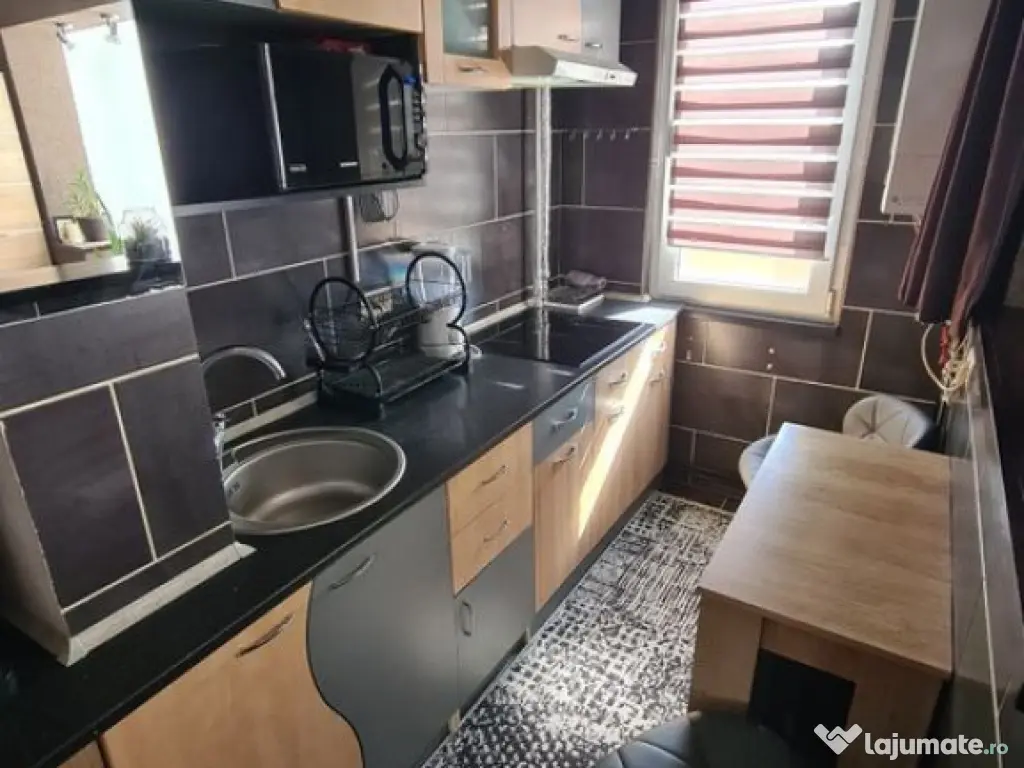 Apartament 3 camere, zona ITC – vizavi de Scoala 27, mo... 