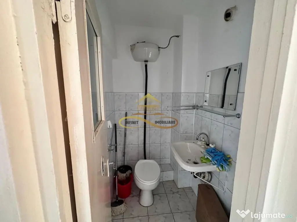 Apartament 3 camere decomandate – Strada 9 Mai Bacau 