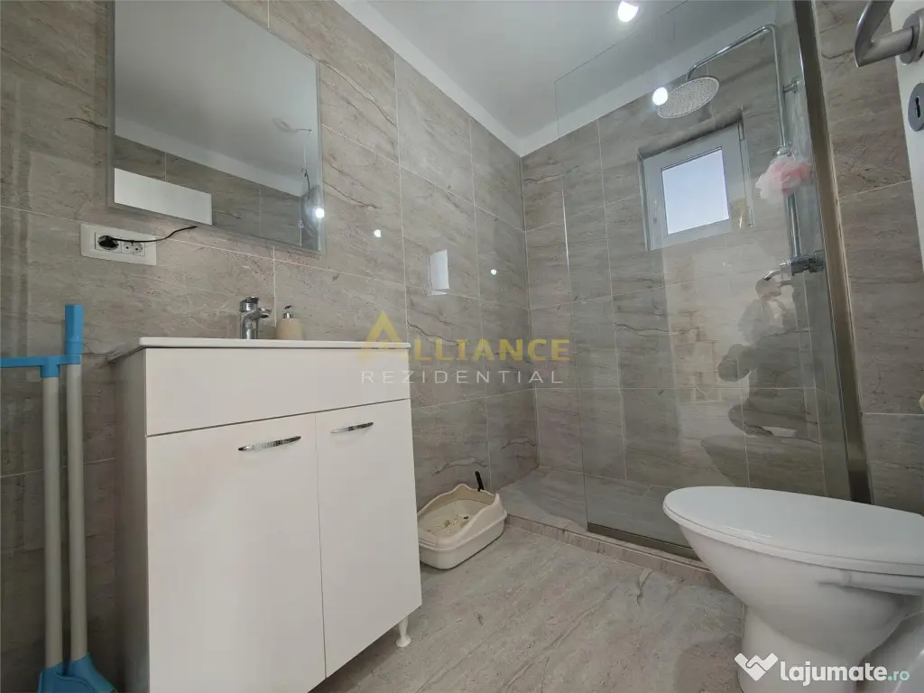 Casa 4 camere | Strada Aviatorilor | Partial mobilata 