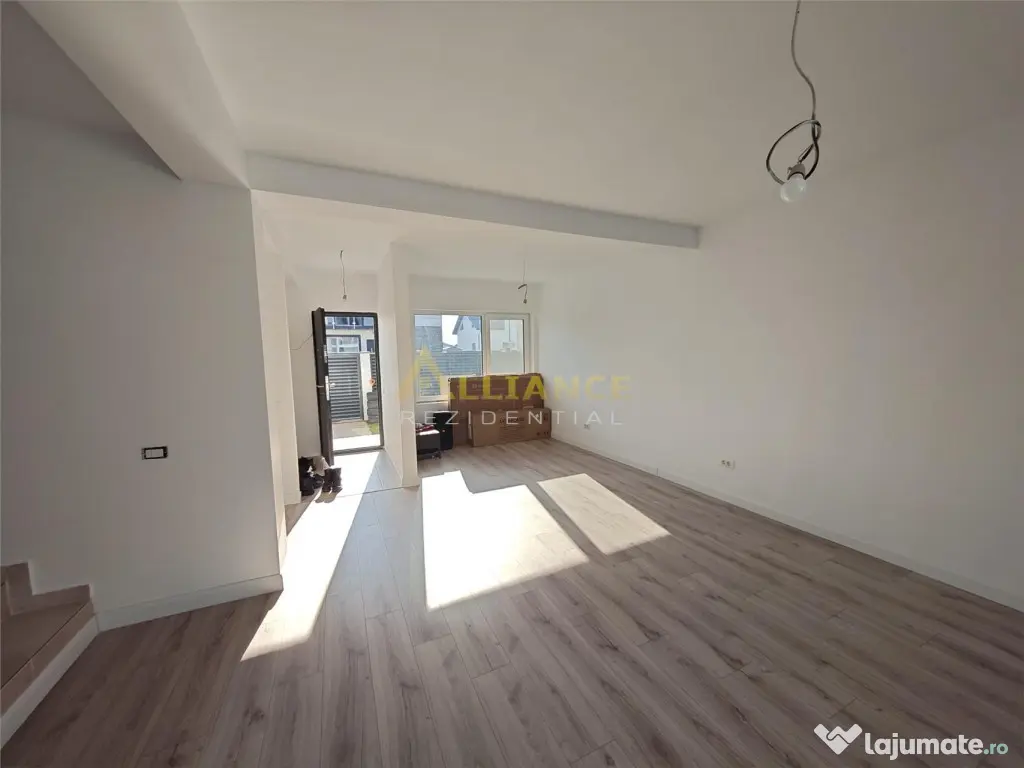 Casa 4 camere | Strada Aviatorilor | Partial mobilata 