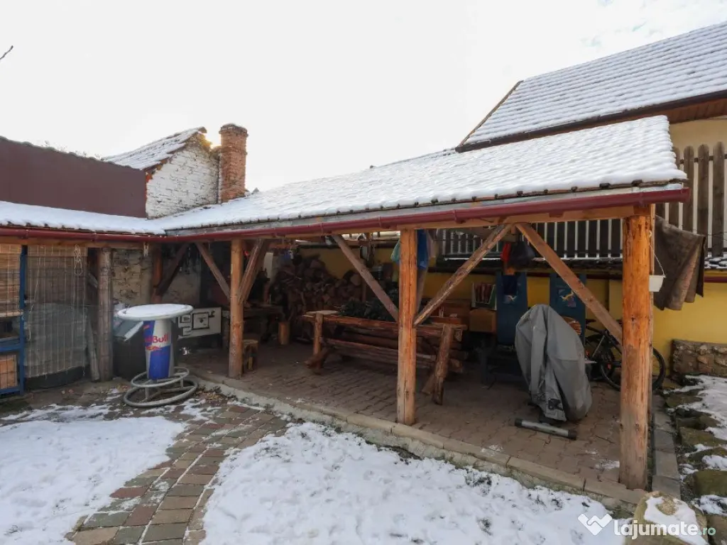 Casă deosebită în Râșnov – reprezentare exclusivă, comision 0% 