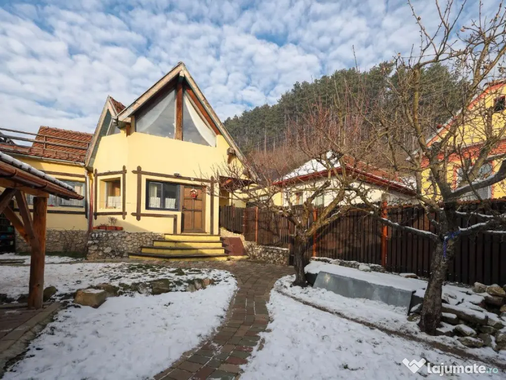 Casă deosebită în Râșnov – reprezentare exclusivă, comision 0% 