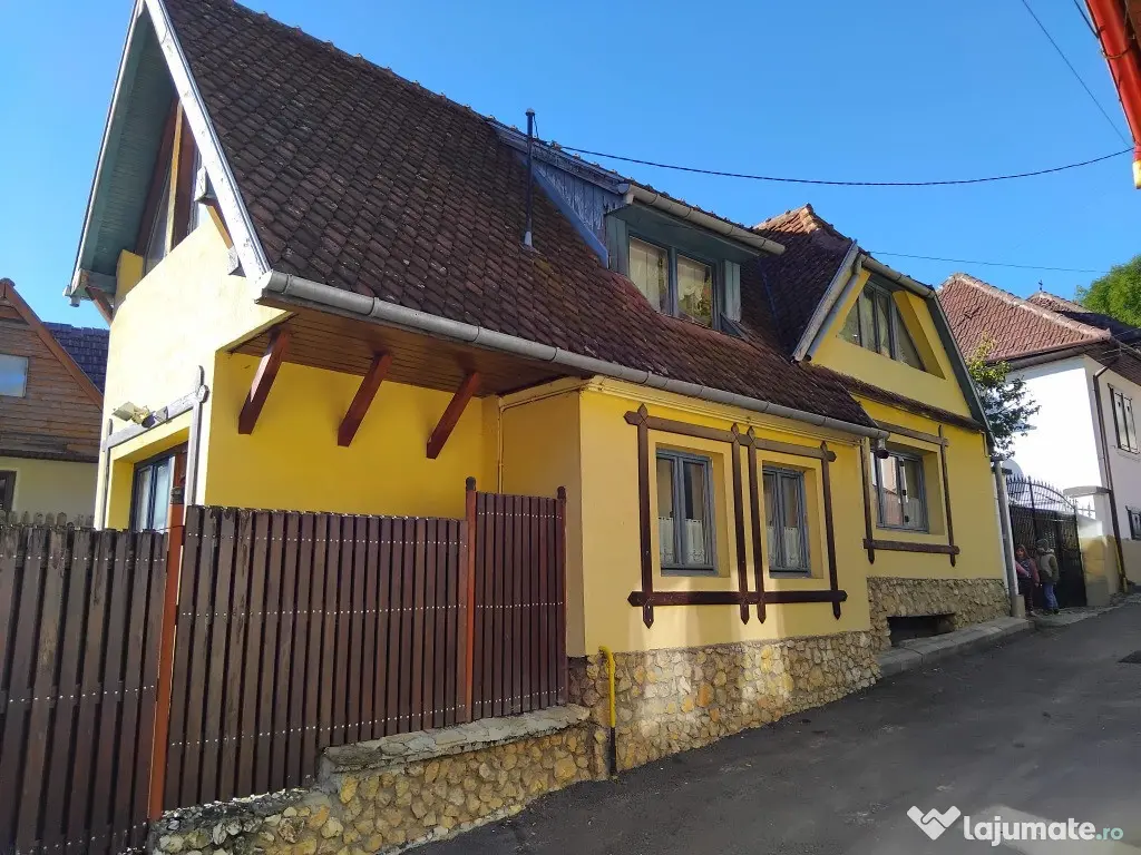 Casă deosebită în Râșnov – reprezentare exclusivă, comision 0%