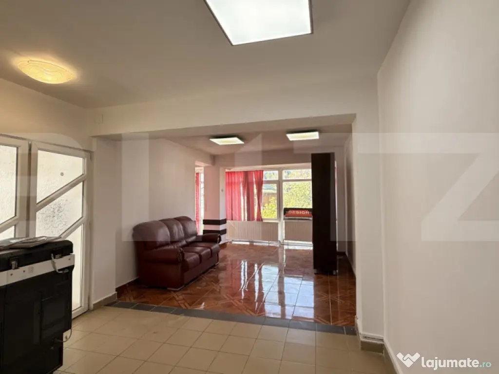 Spațiu comercial P + E + M 308 mp utili, zona Medicina Vech 