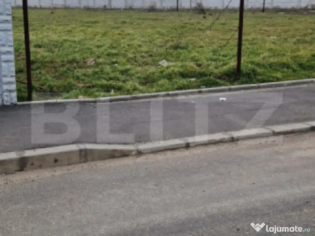 Teren intravilan, 400mp, deschidere bilaterala, zona Tancodr
