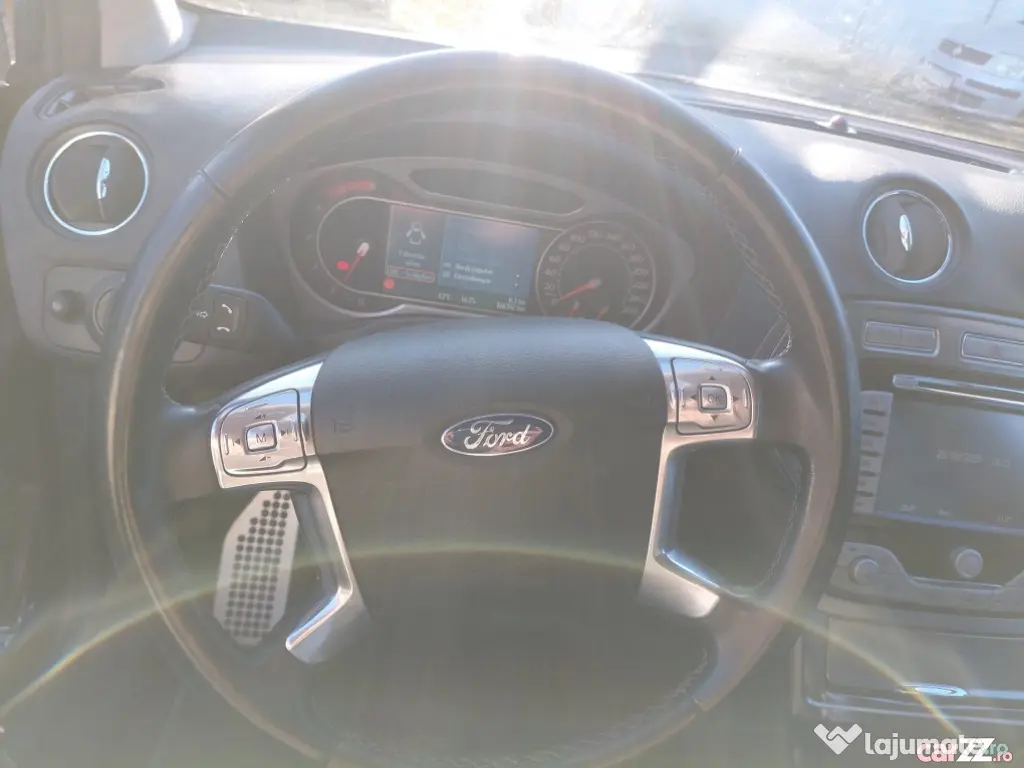 Ford mondeo titanium