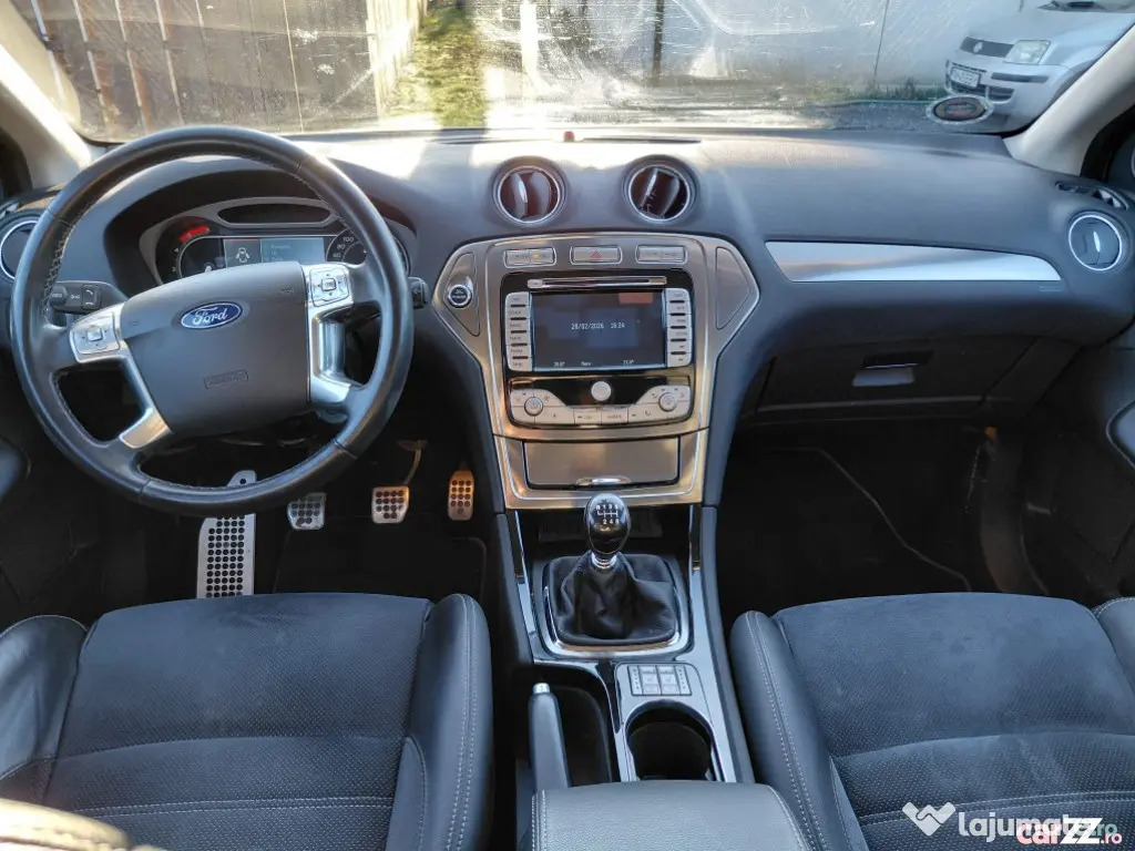 Ford mondeo titanium