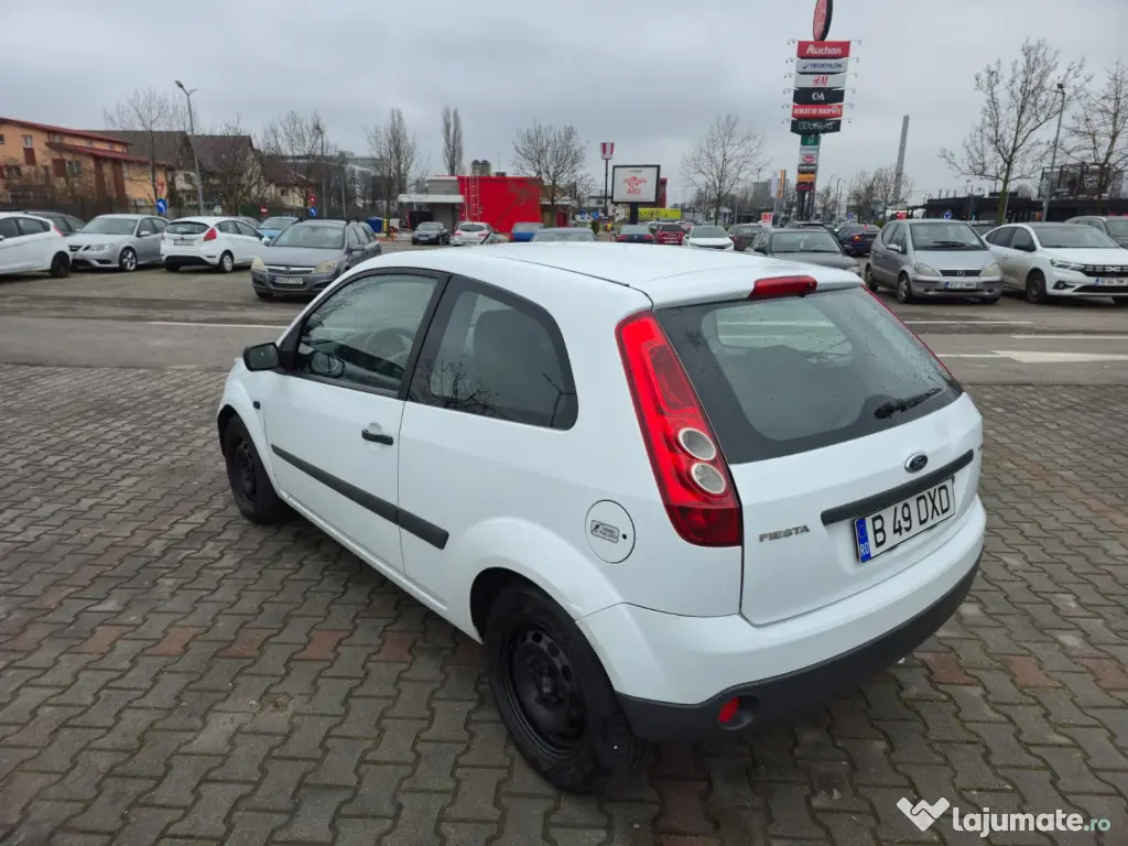 Ford fiesta 1.4 tdci 2008 141.000 km stare buna