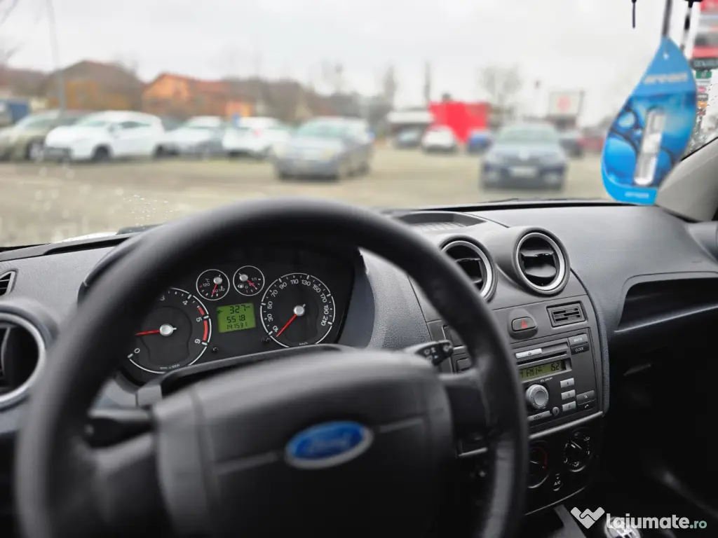 Ford fiesta 1.4 tdci 2008 141.000 km stare buna