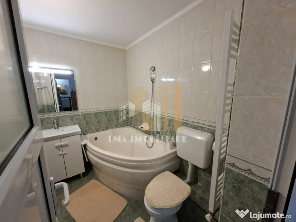 Apartament 3 camere decomandat Florilor-Vlahuta Brasov 