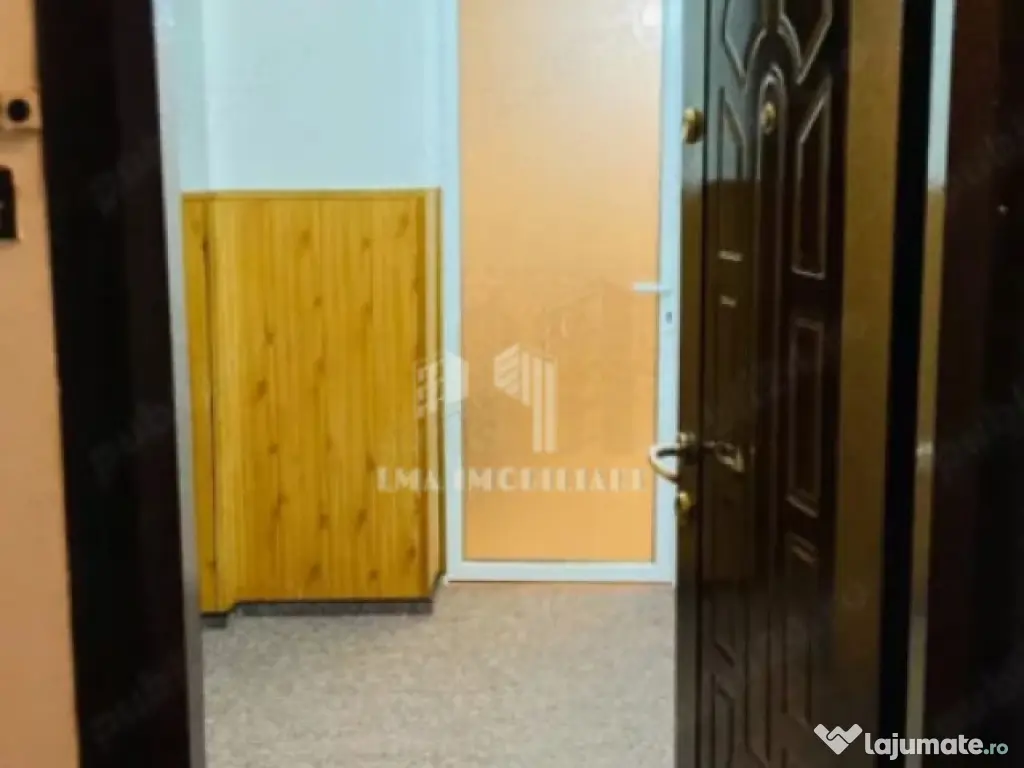 Apartament 3 camere decomandat Florilor-Vlahuta Brasov 