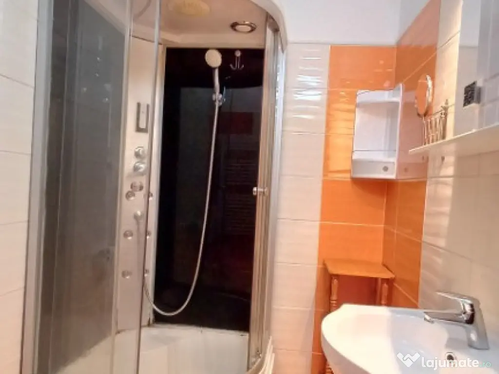 Proprietar 108mp mobilat, utilat, duplex 3 camere, 2 bai central 