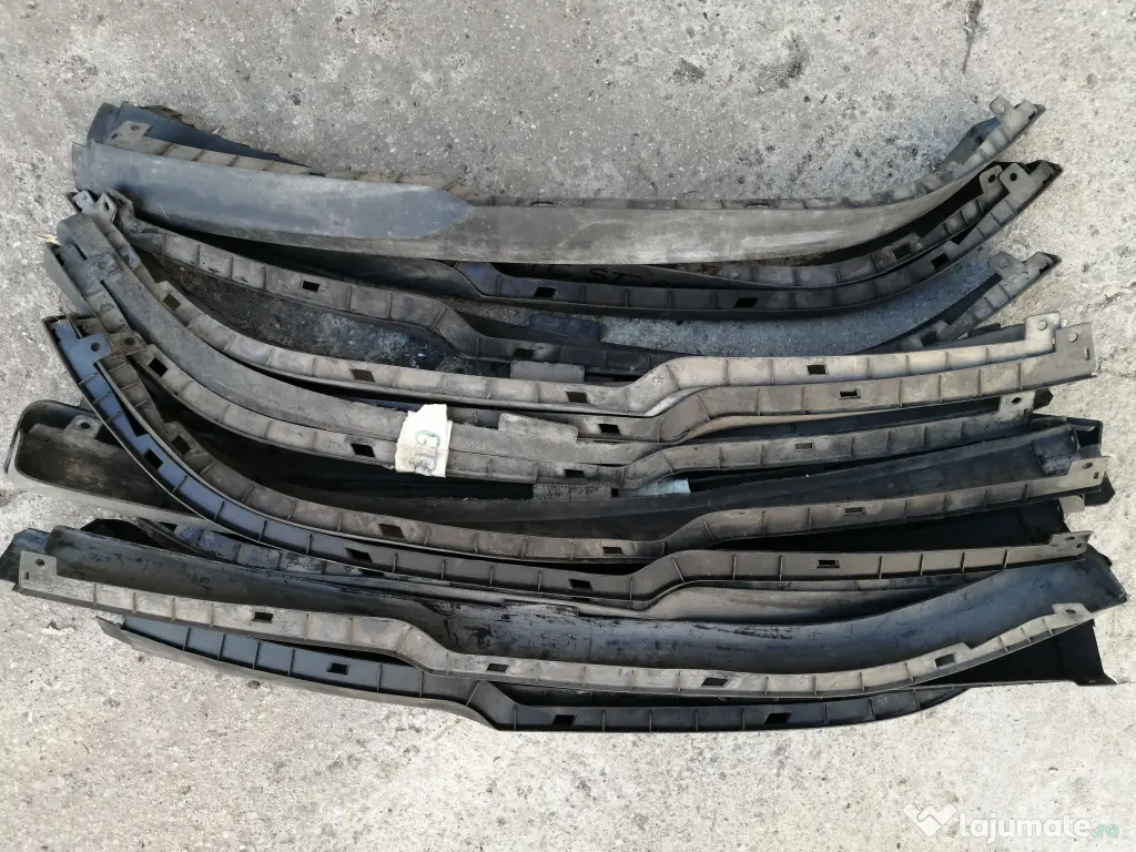 Extensii - spoiler sub bara Opel Astra H 