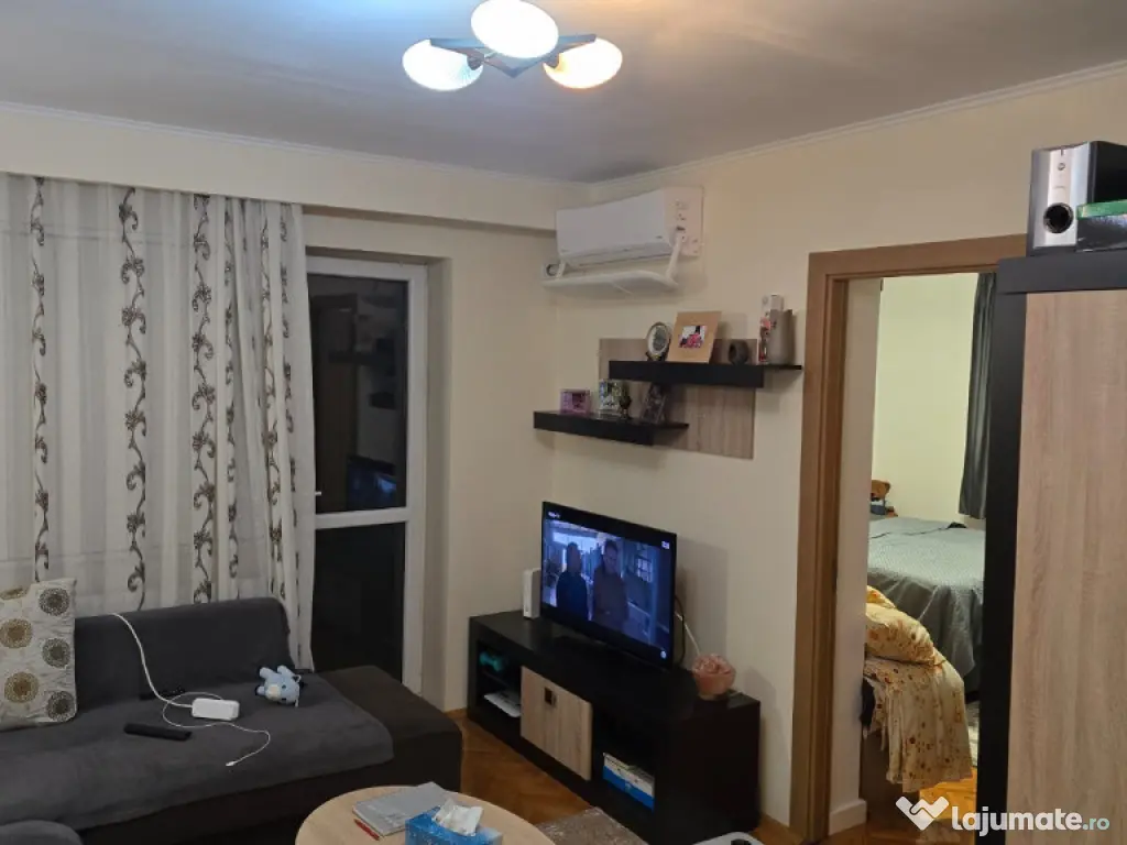 Vand apartament 2 camere in Deva, zona Titu Maiorescu, etaj 3, 