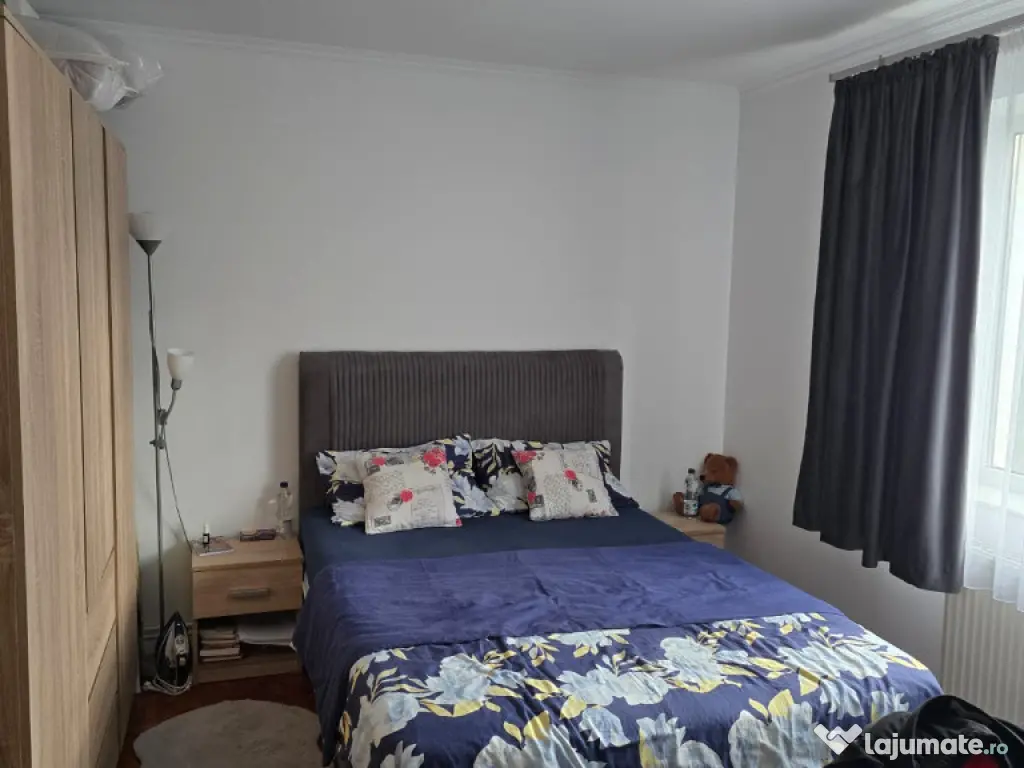 Vand apartament 2 camere in Deva, zona Titu Maiorescu, etaj 3, 