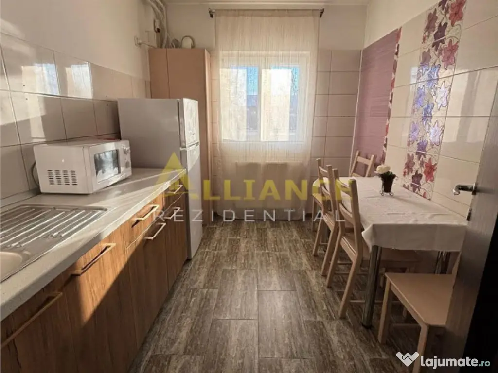 APARTAMENT 3 CAMERE NOVA 