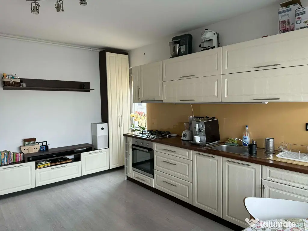 Apartament 3 camere -exclusivitate-cartier Europa 