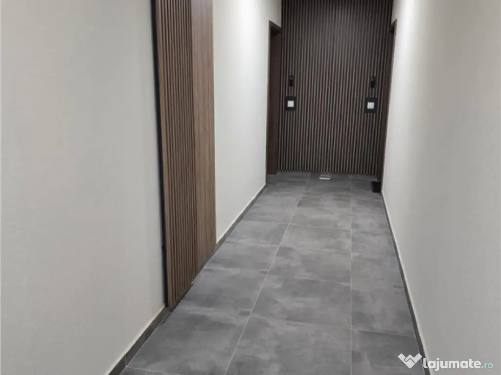 Imobil 3 camere, decomandat, Casa Nobel, parcare inclusa 