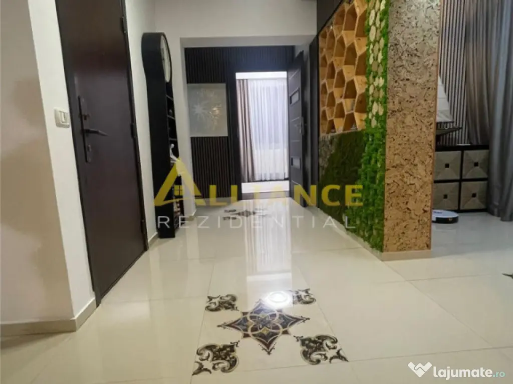 Apartament 3 camere – zona Campus Scolar 