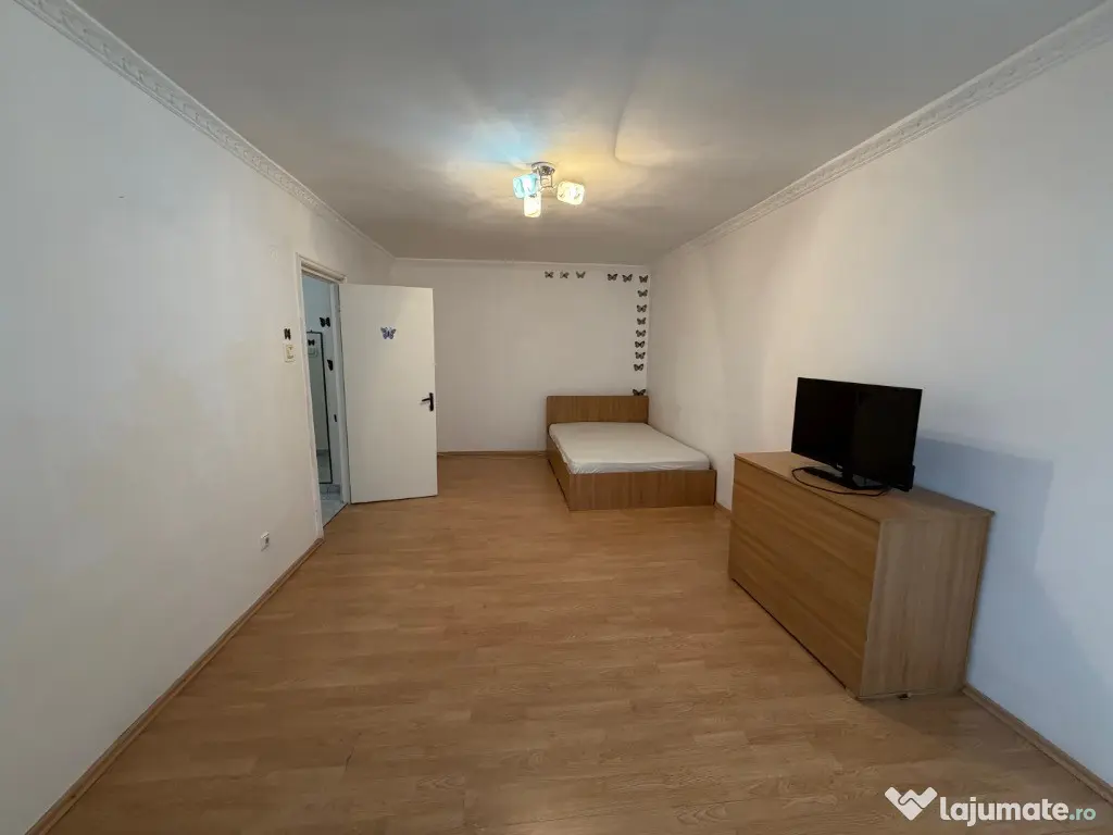 Garsoniera confort 1, zona Boema 