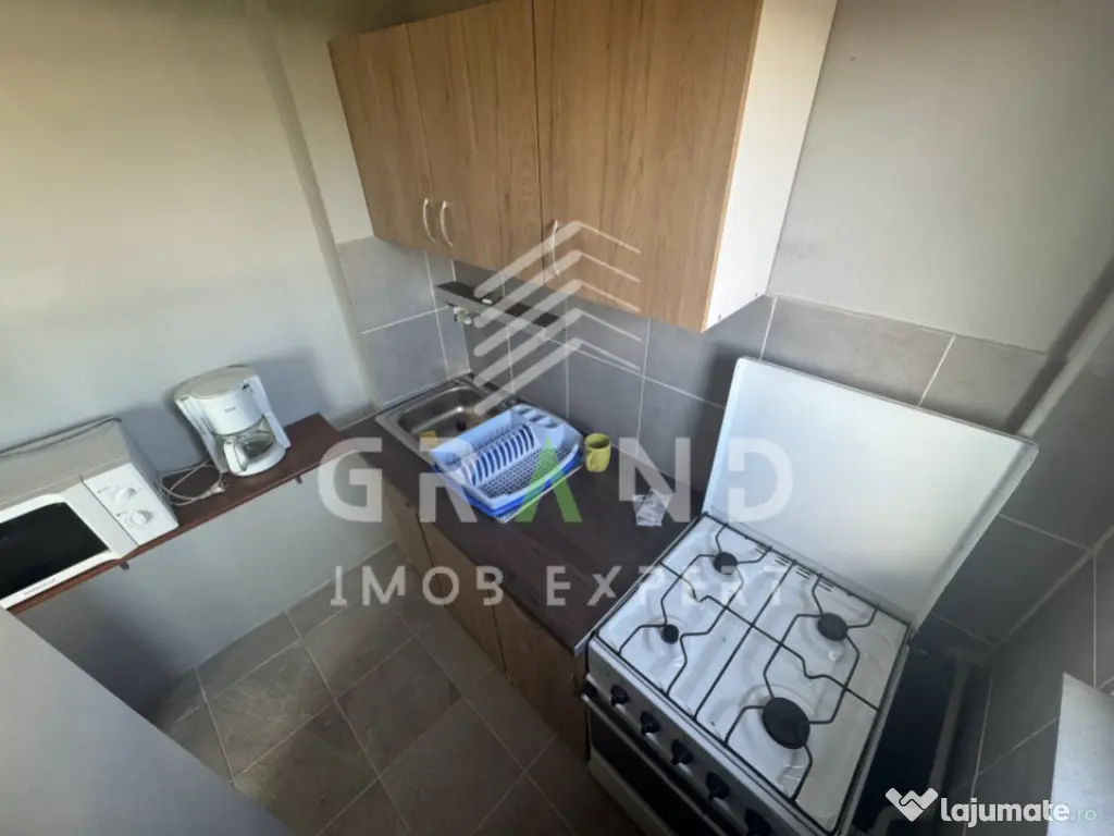 OPORTUNITATE!Garsonieră | 27,5 mp | Balcon închis | Mără 