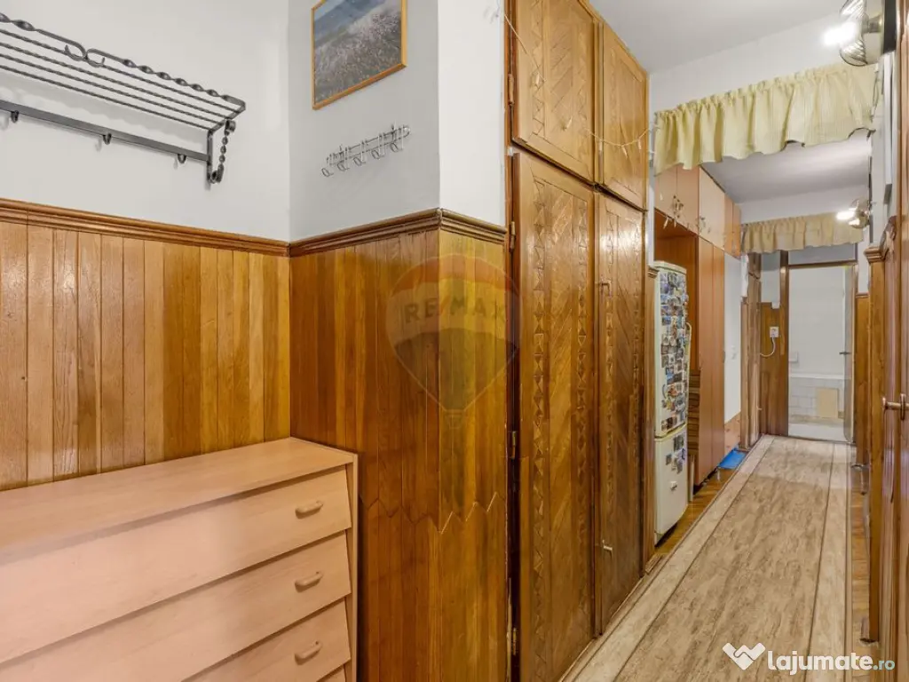 Apartament 3 camere 2 bai decomandat, Alfa 