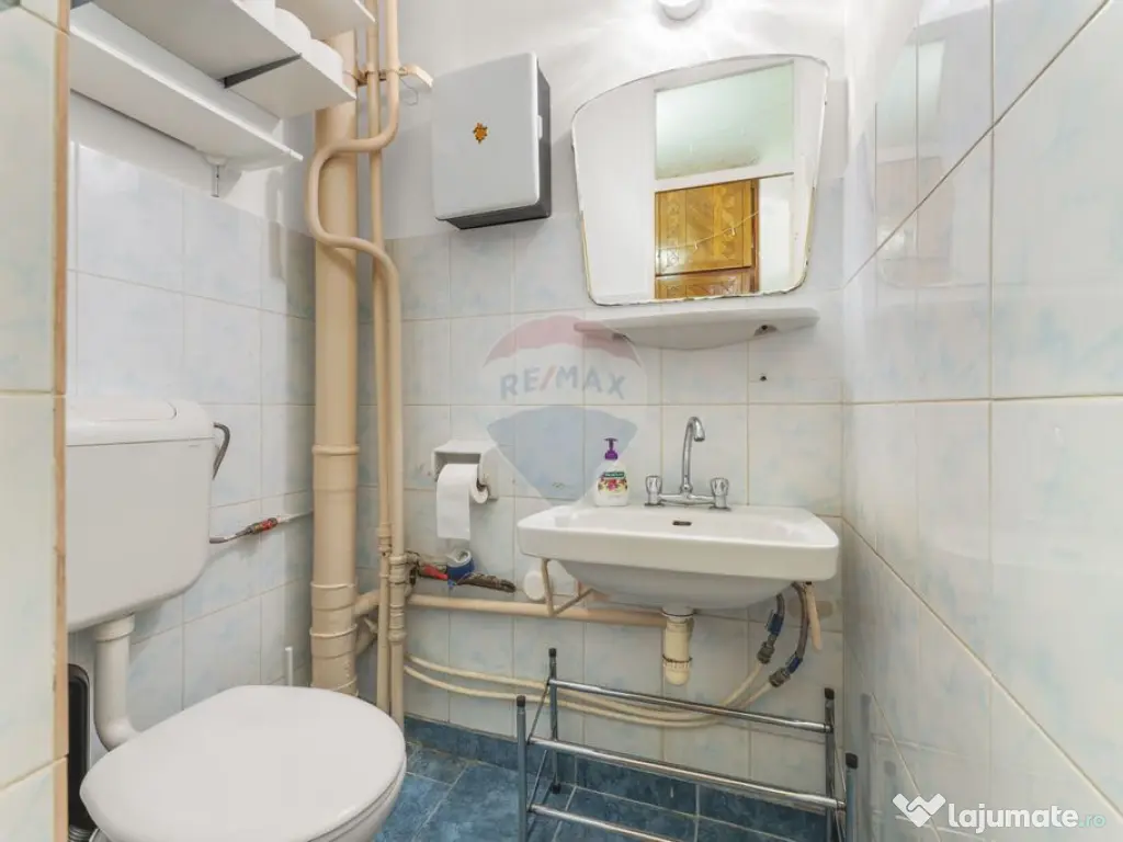 Apartament 3 camere 2 bai decomandat, Alfa 