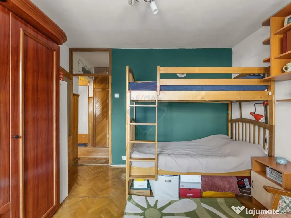 Apartament 3 camere 2 bai decomandat, Alfa 