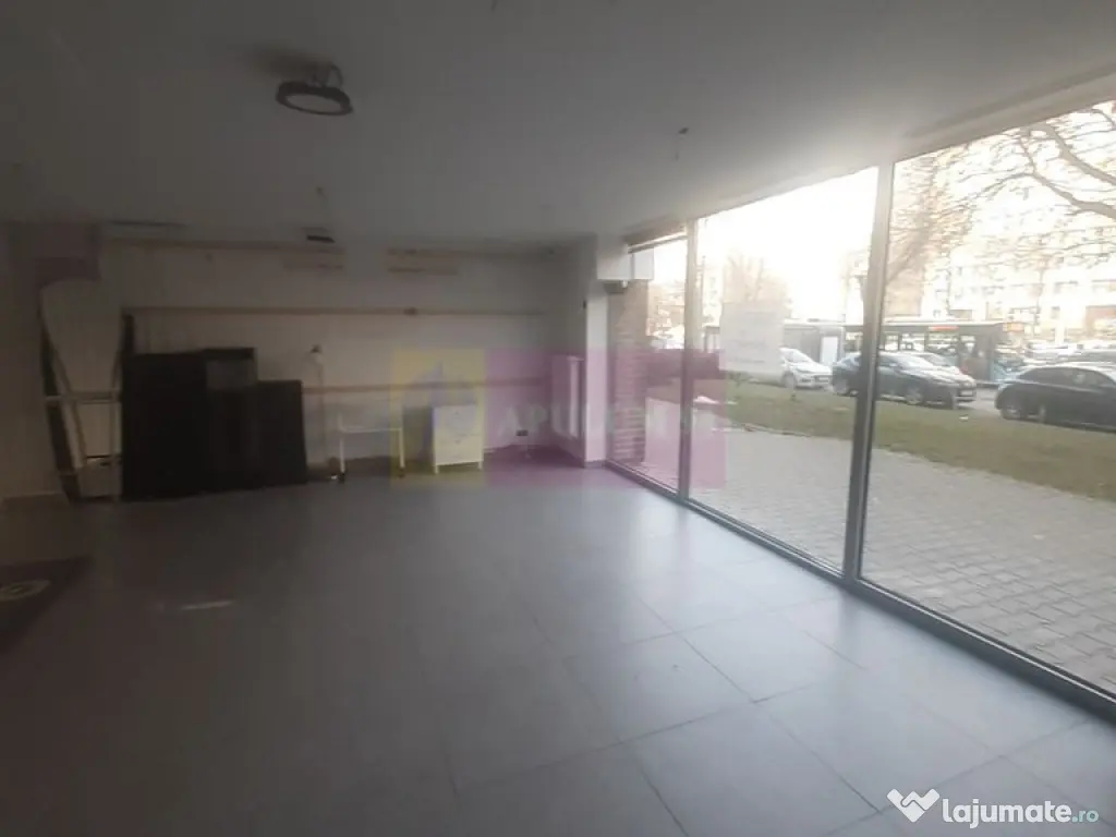Spatiu Comercial Stradal Șoseaua Colentina zona Teiul Do... 