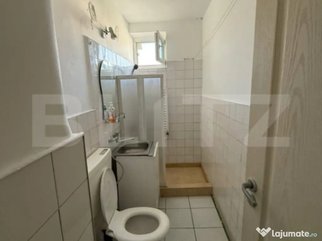 Apartament 2 camere decomandate-central 