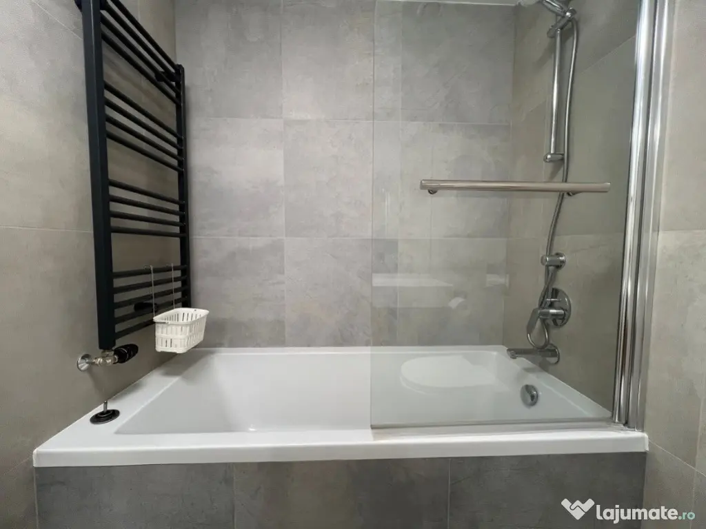 2 camere One Herastrau Towers 