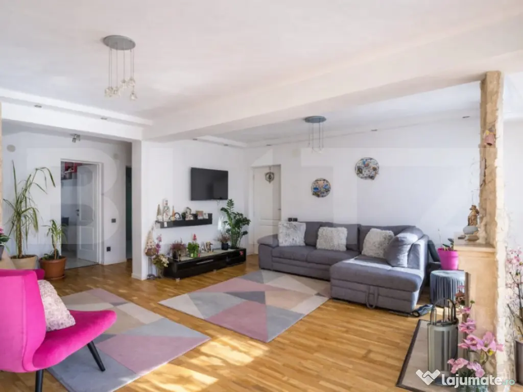 Apartament spațios, 120 mp, Garaj, Livadă, Zonă liniștit 