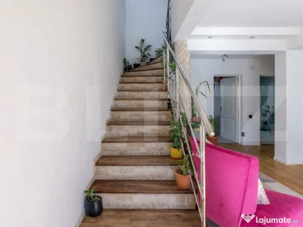 Apartament spațios, 120 mp, Garaj, Livadă, Zonă liniștit 